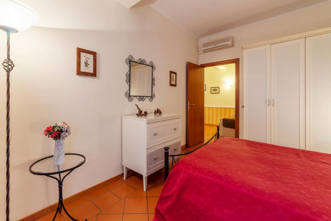 San Pietro Cozy Apartment With Terrace! Рим Экстерьер фото