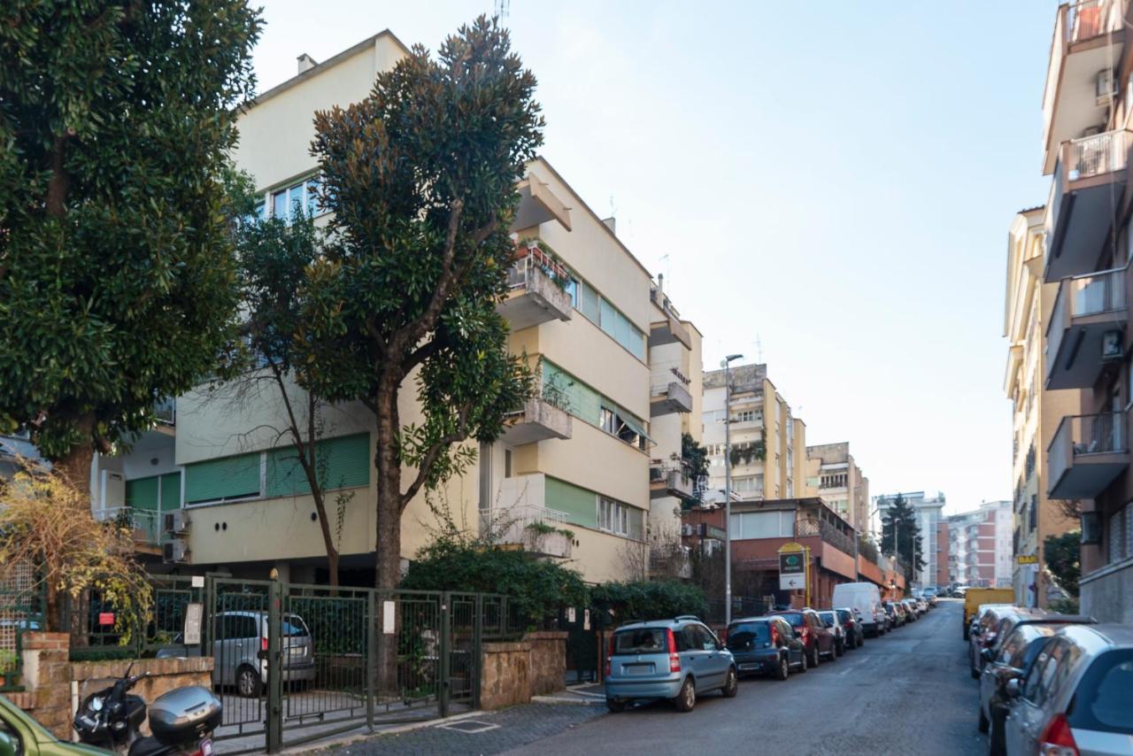 San Pietro Cozy Apartment With Terrace! Рим Экстерьер фото